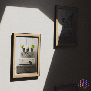 Read more about the article Wall Mounted Picture Frames in Singapore Homes: The Ultimate Installation and Buying Guide