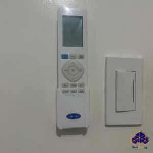 Read more about the article Wall-Mounted Remote Control Holder in Singapore Homes: The Ultimate Installation and Buying Guide