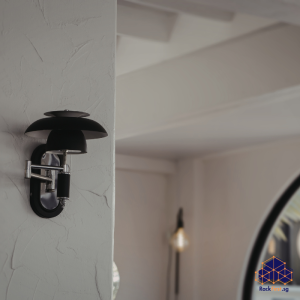 Read more about the article Choosing and Installing Philips Wall-Mounted Lights