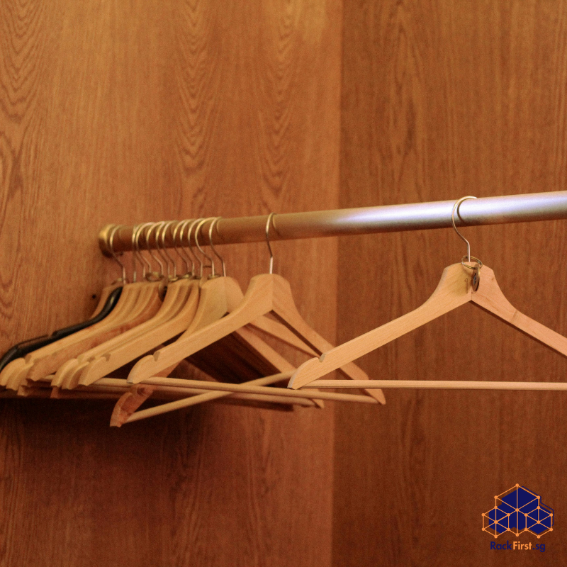 Read more about the article The Right Way To Install a Wall Mount Hanger Rod in Your HDB